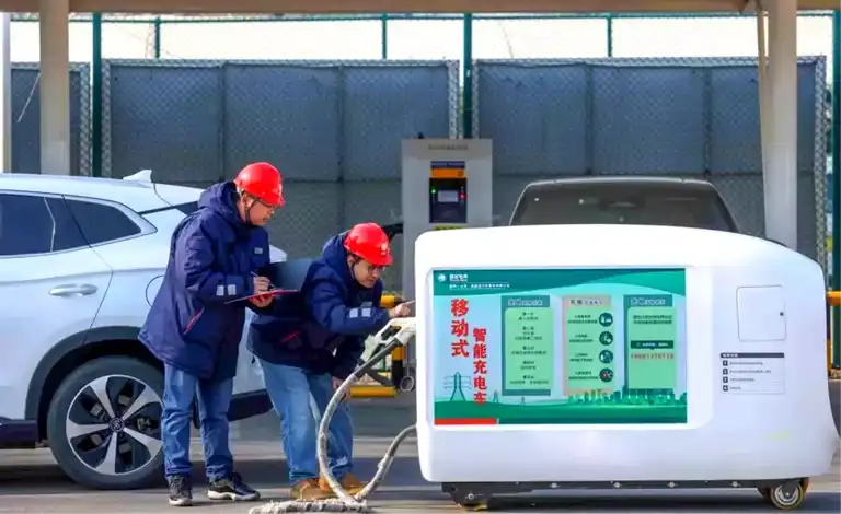 Çin'de Elektrikli Araç Şarj İstasyonları Patlaması!