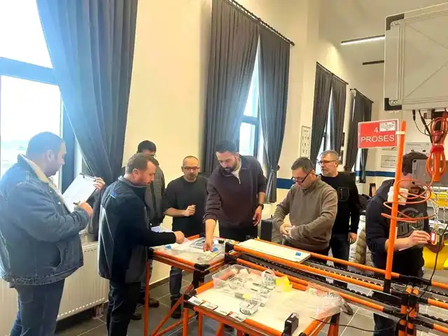 Yalova OSB'de Yalın Eğitim Başarıyla Tamamlandı